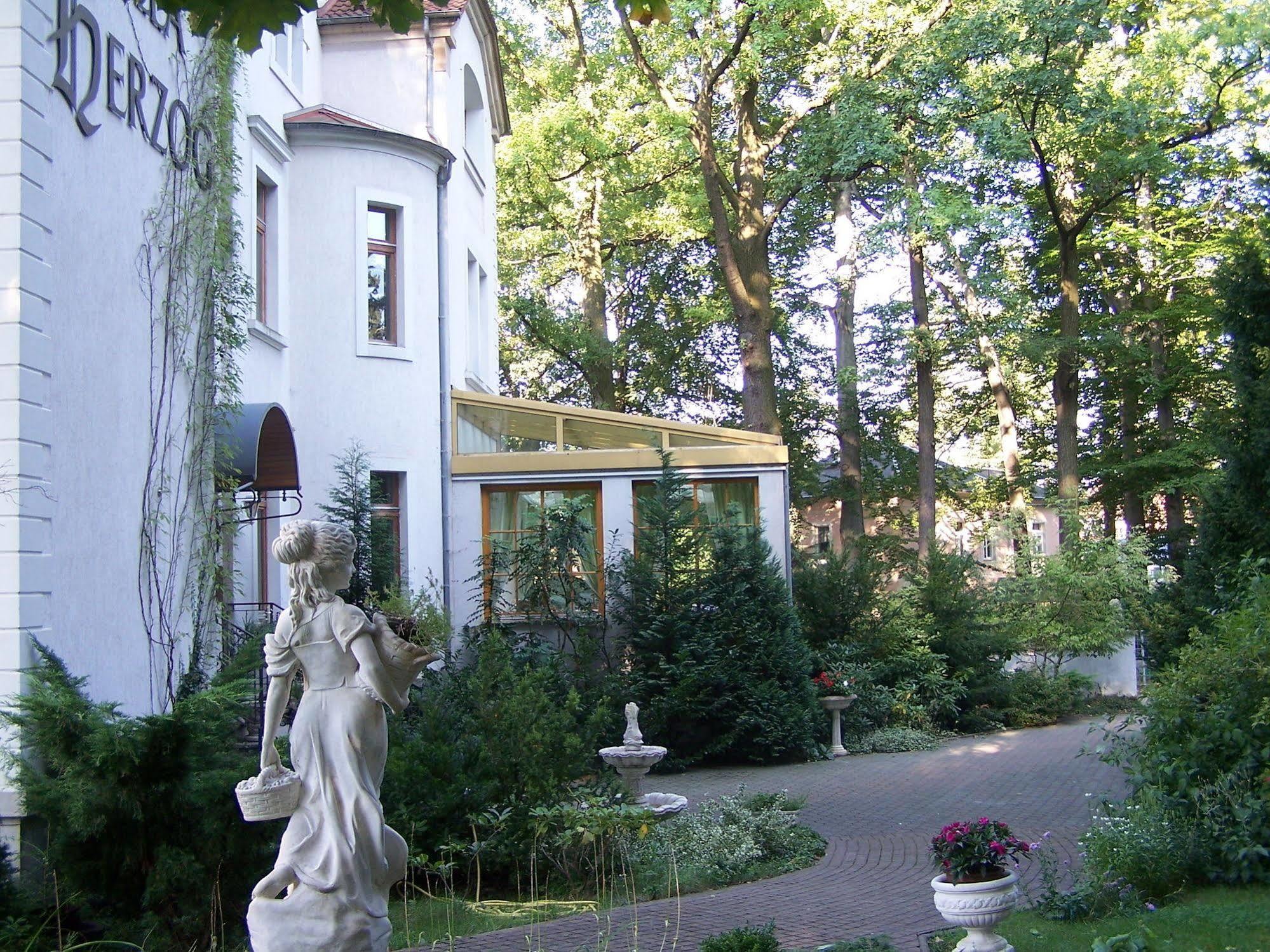 Hotel Villa Herzog Dresda Exterior foto